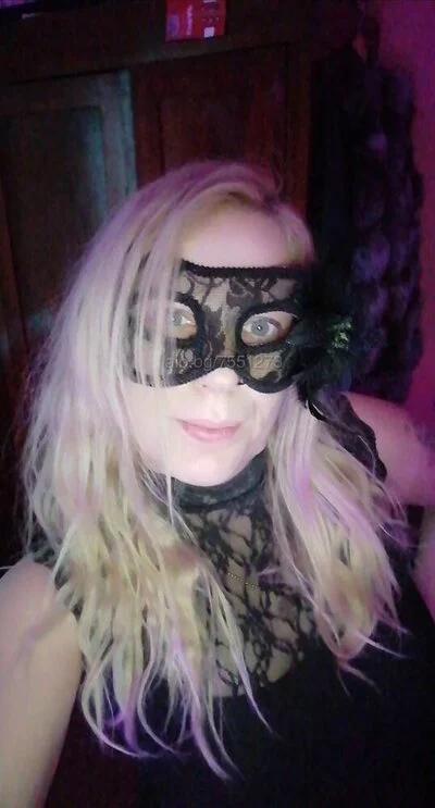 Компаньонка Варна - Страп-он строга господарка бдсм - Кунилингус, Анилингус, Играчки - снимка 3