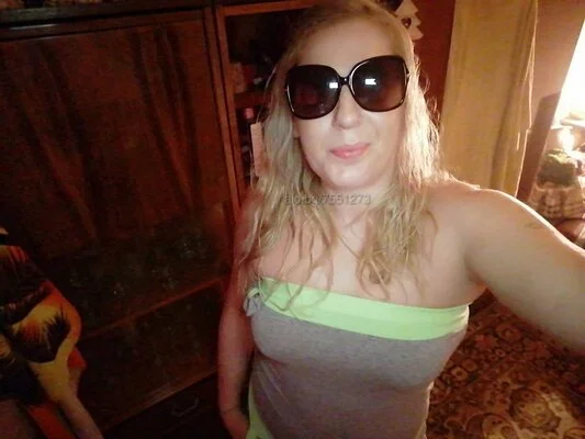 Компаньонка Варна - Страп-он строга господарка бдсм - Робиня, Влизане в роля, Масаж - снимка 10