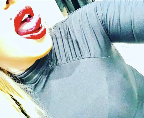 Компаньонка Варна - 💋”Luks, Stil i Diskretnost - Робиня, Влизане в роля, Масаж - снимка 5
