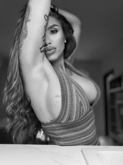 Компаньонка Варна - VIP Escort 💞 - Френска с презерватив, Класически секс - снимка 2