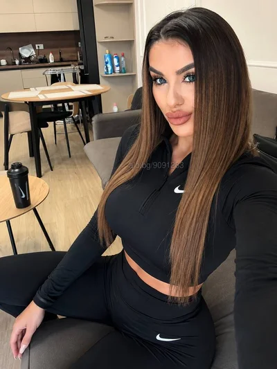 Компаньонка Варна - Super Top⚜️ - Класически секс, Френска с презерватив, Масаж - снимка 3