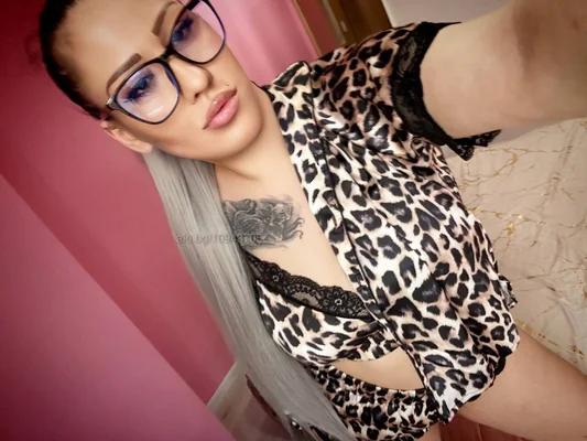 Компаньонка Варна - 🍭 Мони бонбони 🍭 - GFE, Класически секс - снимка 4