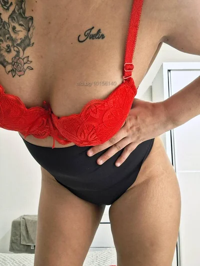 Компаньонка Варна - TOPP😘 GFE😘 Krisi💯💯искам езика ти върху моето котенце😝