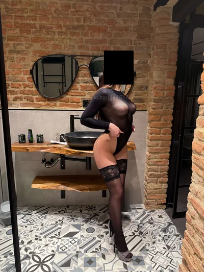 Компаньонка Варна - Alexandra 🔝GFE - Строга господарка, Влизане в роля, Масаж - снимка 5