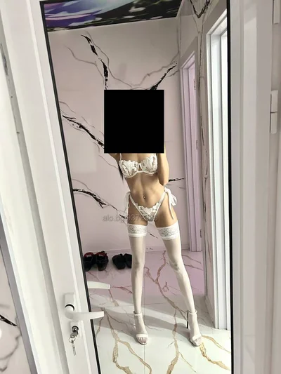 Компаньонка Варна - Alissa TOP - Играчки, Стриптийз, Масаж - снимка 3