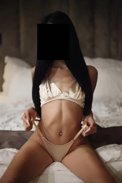 Компаньонка Варна - KLaUdiQ NeW - Френска без презерватив, Дълбоко гърло, Играчки - снимка 8