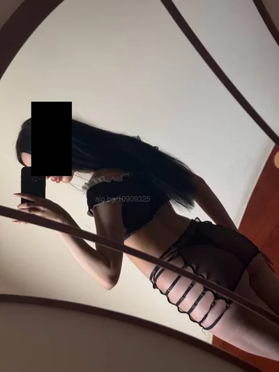 Компаньонка Варна - Sexy Brunette🔥GFE - Класически секс, GFE, Френска с презерватив - снимка 3