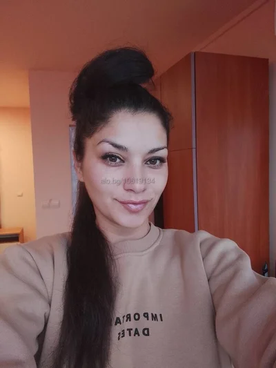 Компаньонка Варна - Pembe baby sexy girl blowjob queen