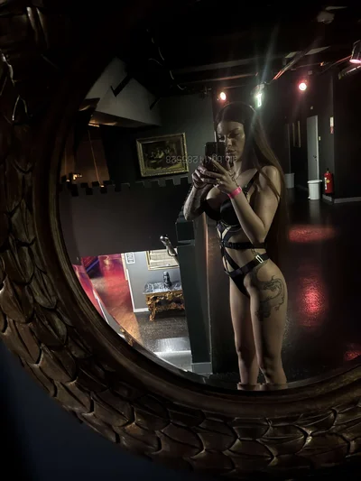 Компаньонка Варна - ⚜️ TOP ESCORT ⚜️ - Анален секс, GFE, Френска с презерватив - снимка 6