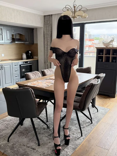 Компаньонка Варна - 🔞𝑺𝒆𝒙𝒚 Girl 100% 𝑹𝒆𝒂𝒍❌🔞NEW- - Строга господарка, Влизане в роля, Масаж - снимка 5