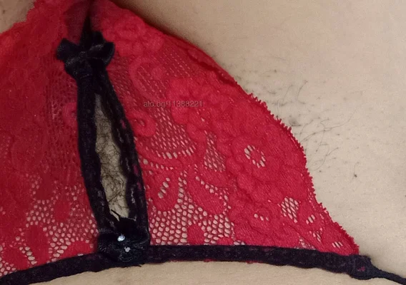 Компаньонка Варна - Сладка малка. Бонбона очаква - GFE, Играчки, Стриптийз - снимка 1