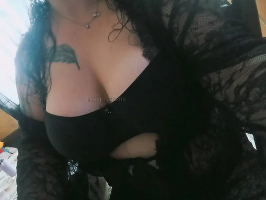 Компаньонка Варна - Sexy milf - Орален секс, BDSM, GFE - снимка 7