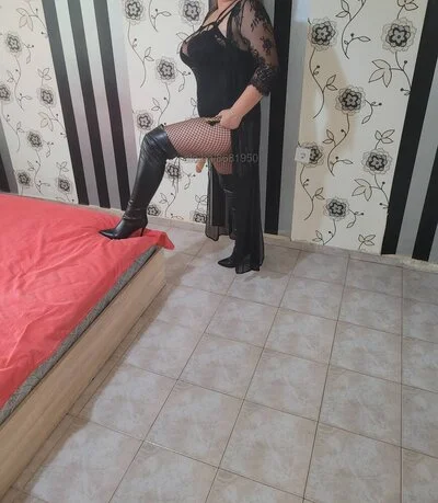 Компаньонка Варна - STRAP-ON