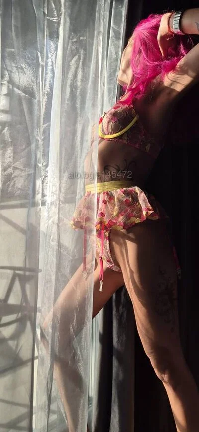 Компаньонка Варна - От 01.05. (Петък) във - Класически секс, Орален секс, Френска с презерватив - снимка 3