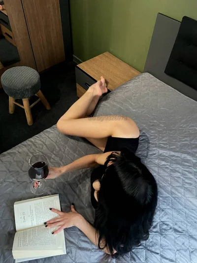 Компаньонка Варна - Терен!!! Fit model ✨💥🖤 - Класически секс, Орален секс, Френска с презерватив - снимка 1